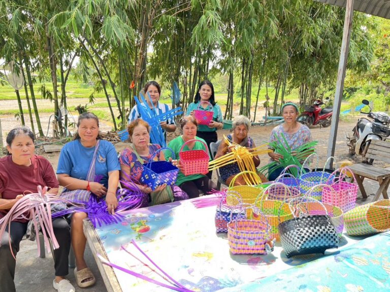 ศกร.ระดับตำบลทุ่งมน ดำเนินการจัดโครงการศูนย์ฝึกอาชีพชุมชน
