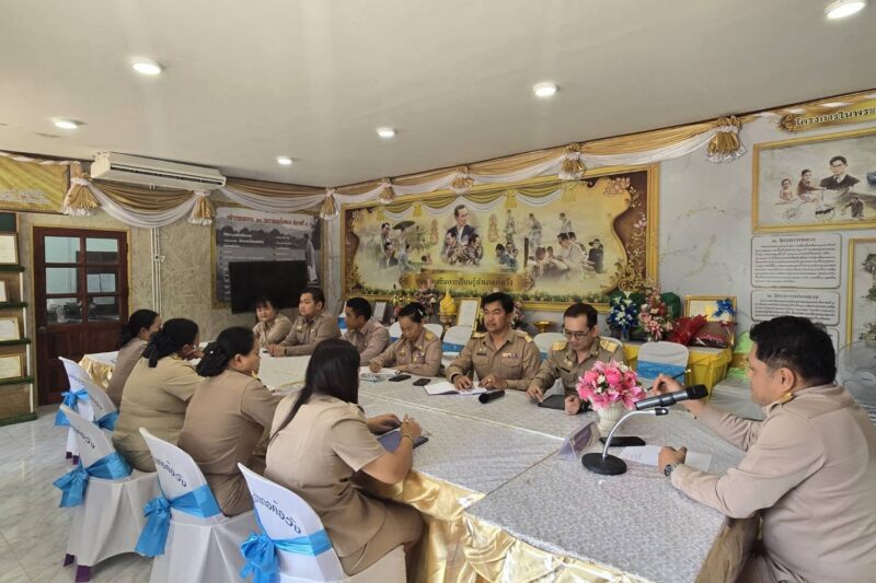 ร่วมประชุมและวางแผนติดตามการดำเนินงานประจำสัปดาห์