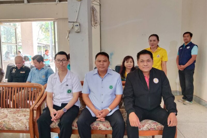ร่วมเป็นเกียรติในงานวันอาสาสมัครสาธารณสุขแห่งชาติ อำเภอค้อวัง ประจำปี 2568 เพื่อยกย่องและเชิดชูเกียรติ เสริมสร้างขวัญกำลังใจให้แก่ อสม. เนื่องในวัน อสม.แห่งชาติ