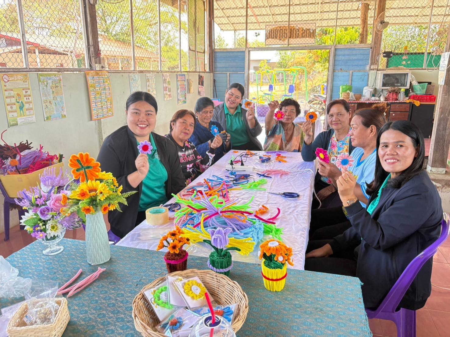 ส่งเสริมการอ่าน สร้างสังคมแห่งการเรียนรู้ ห้องสมุดเคลื่อนที่เพื่อชุมชม