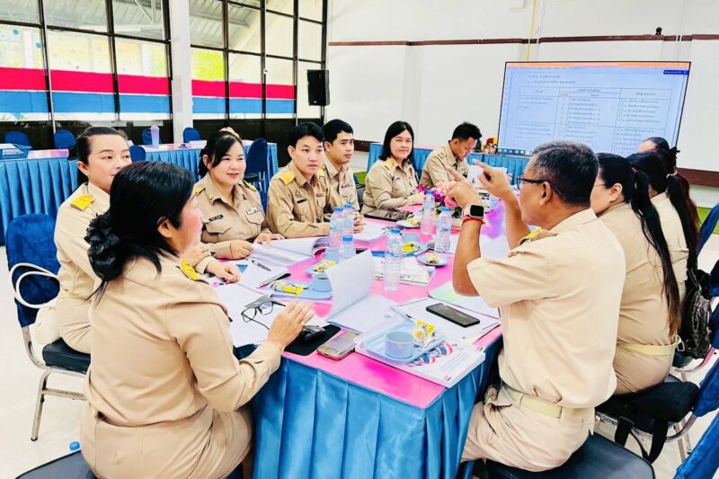 ประชุมสรุปโครงการสถานศึกษาสีขาว ปลอดยาเสพติดและอบายมุข ประจำปีการศึกษา 2567