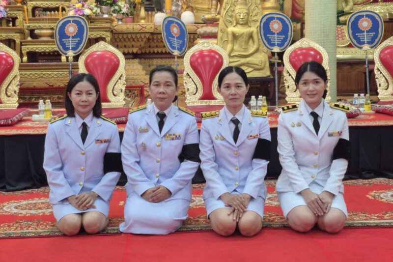 ร่วมพิธีบำเพ็ญกุศล เพื่ออุทิศถวายพระราชกุศลแด่สมเด็จพระนางเจ้าสิริกิติ์ พระบรมราชินีนาถ พระบรมราชชนนีพันปีหลวง