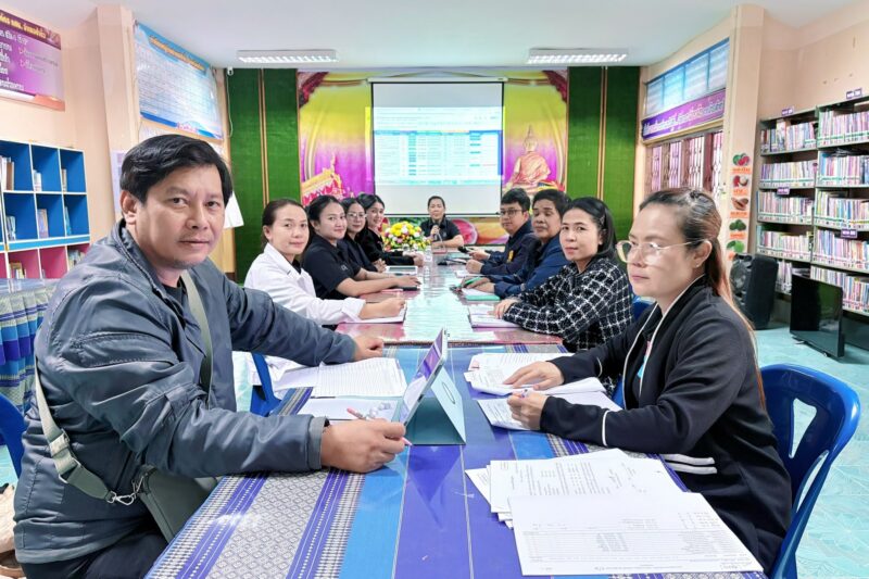 ประชุมบุคลากร สกร.ระดับอำเภอป่าติ้ว ประจำสัปดาห์ เพื่อวางแผนการดำเนินการจัดกิจกรรม/โครงการ ในภาคเรียนที่ 2 ปีการศึกษา 2568