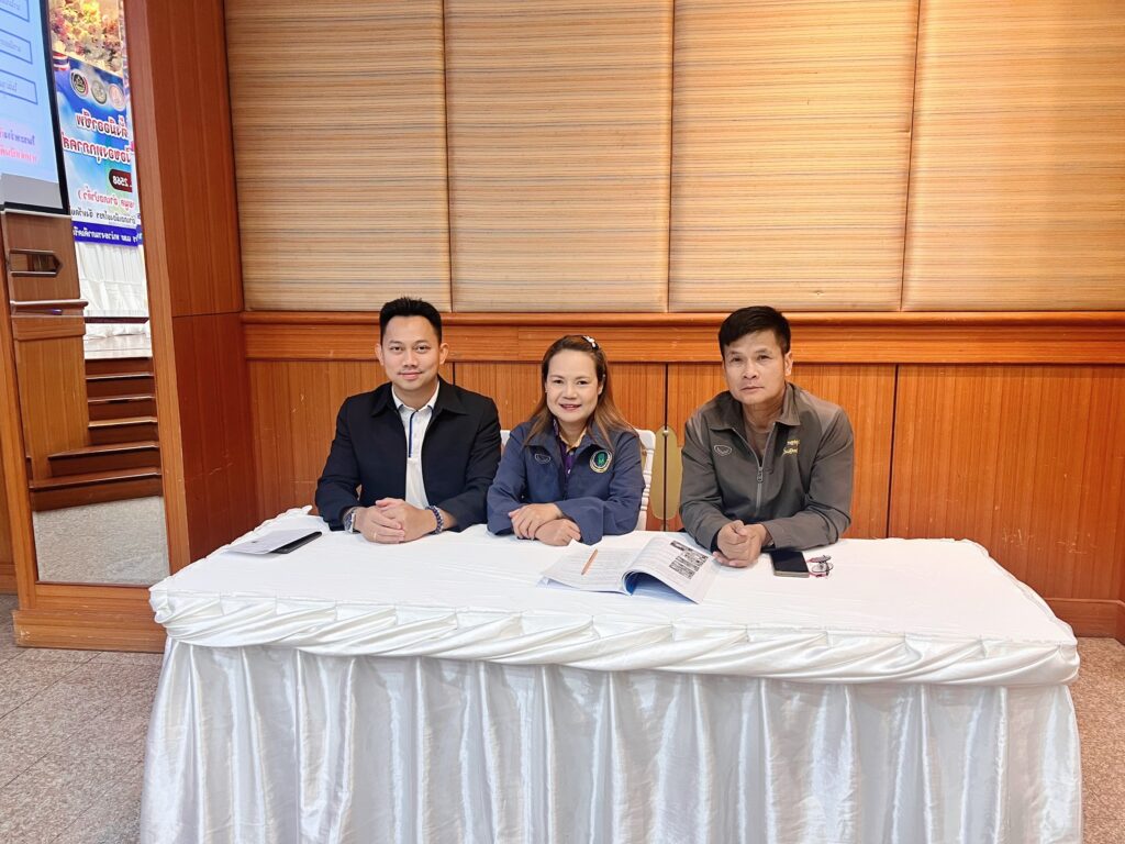 เป็นวิทยากรอบรมผู้ปฏิบัติงานเลือกตั้งมืออาชีพ โครงการบูรณาการความร่วมมือของทุกภาคส่วน รุ่นที่1