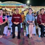 ร่วมรำบวงสรวง ณ ลานหน้าอนุสาวรีย์พระสุนทรราชวงศา (สิงห์)