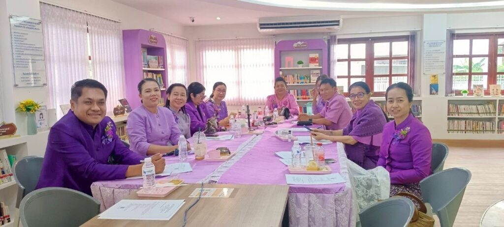 เข้าร่วมประชุมติดตามการขับเคลื่อนงานตามนโยบายของรัฐมนตรีว่าการกระทรวงศึกษาธิการ (พลตำรวจเอก เพิ่มพูน ชิดชอบ) ครั้งที่ 3/2568 ผ่านสื่ออิเล็กทรอนิกส์ ระบบ Zoom Clound Meetings