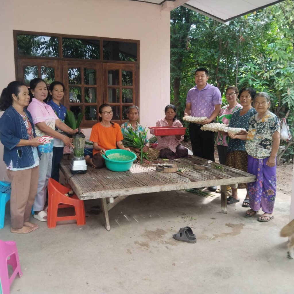 โครงการศูนย์ฝึกอาชีพชุมชน การศึกษาเพื่อพัฒนาอาชีพระยะสั้น หลักสูตร 6 ชั่วโมง รูปแบบกลุ่มสนใจ ประจำปีงบประมาณ 2568 วิชาการทำไข่เค็มสมุนไพร