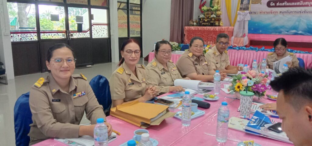 เข้าร่วมประชุมสรุปโครงการสถานศึกษาสีขาวปลอดยาเสพติดและอบายมุข ปีการศึกษา 2567