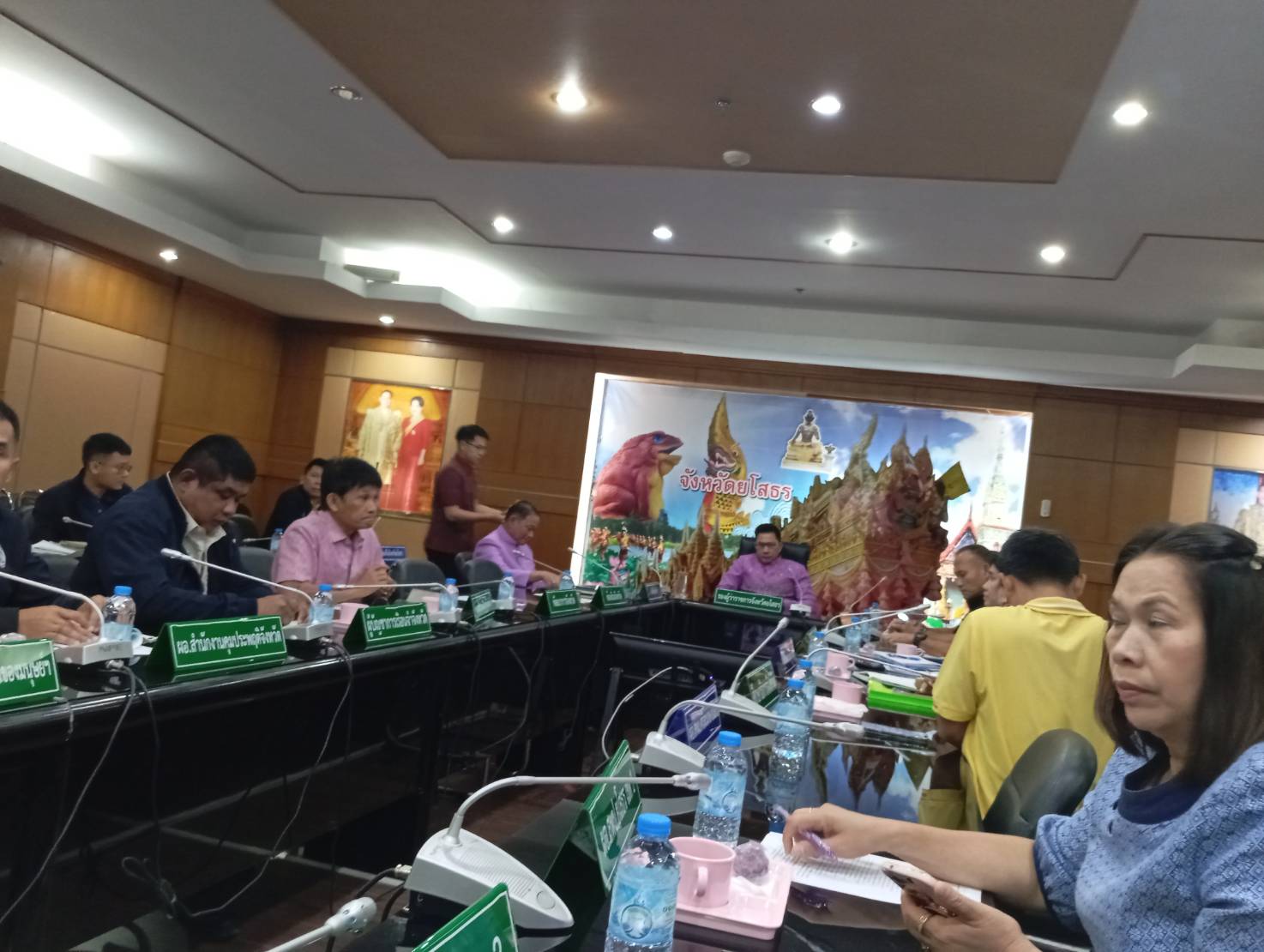 การประชุมศูนย์ปฏิบัติการติดตามเร่งรัดการบำบัดรักษา ฟื้นฟูสภาพทางสังคม ป้องกัน และปราบปรามยาเสพติด (ศปก.ครส.) ครั้งที่3/2568